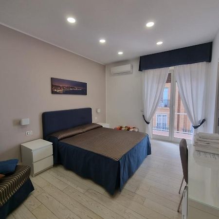 Bed and Breakfast Municipio Sea à Naples Extérieur photo