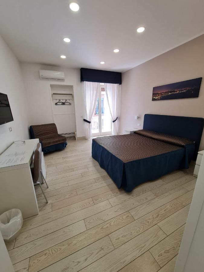 Bed and Breakfast Municipio Sea à Naples Extérieur photo